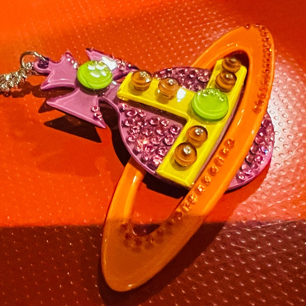Vivienne Westwood necklace Large Perspex Swarovski Orb Pendant - Picture 7 of 16